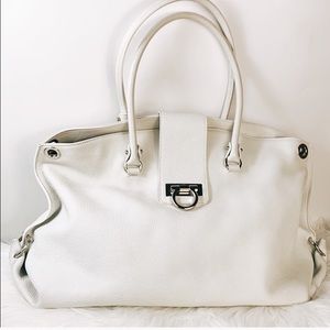 Salvatore Ferragamo Soft Sofia Tote Leather Large